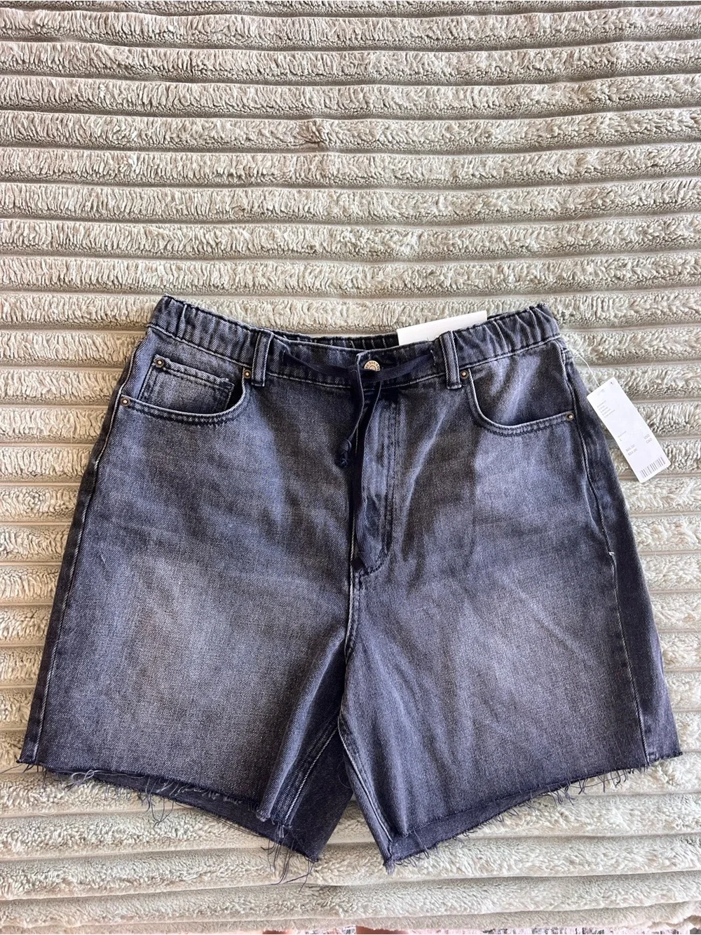 BDG By Urban Outfitters Pull On Baggy Short Black Sz L NEW WITH TAGS